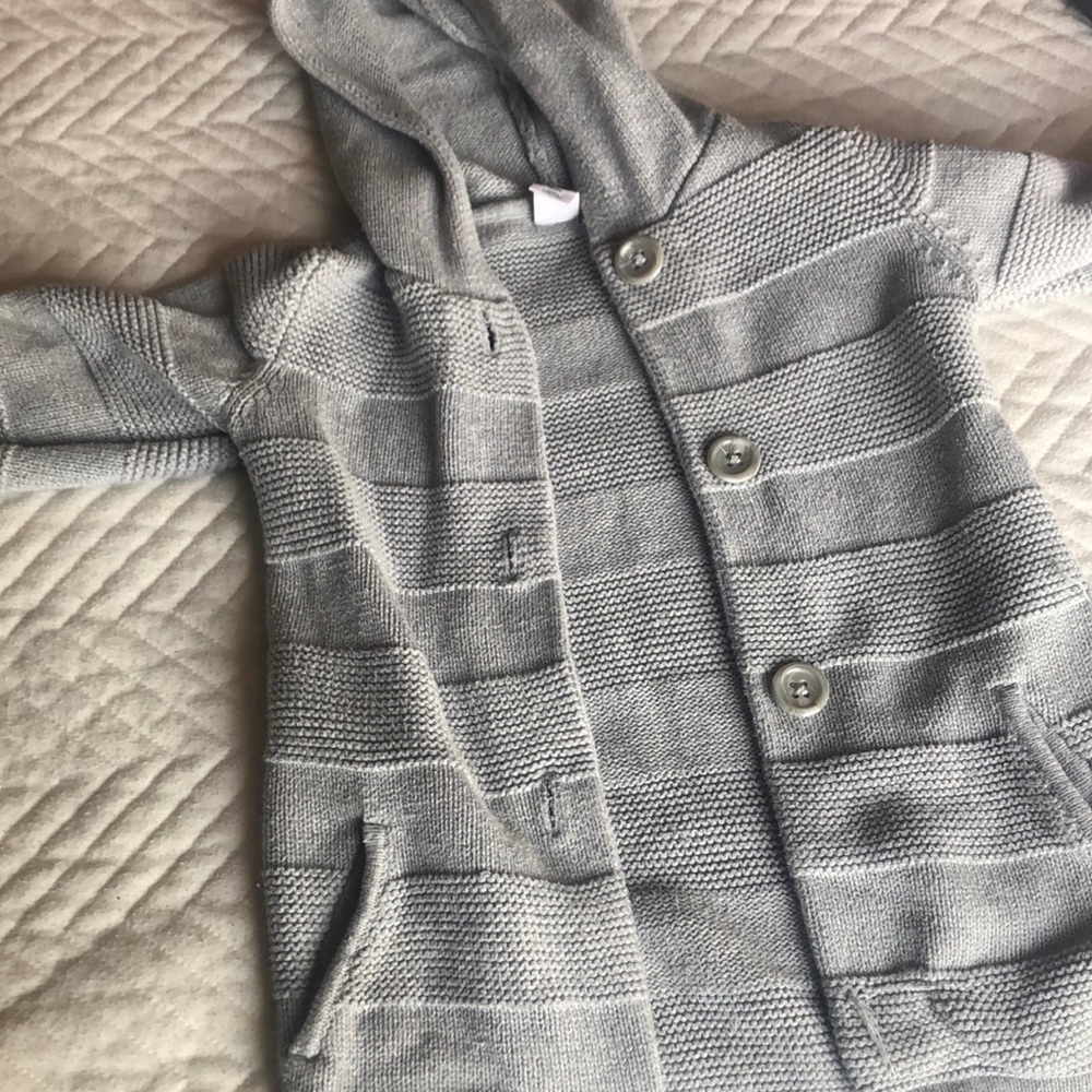 Light gray sweater for girls